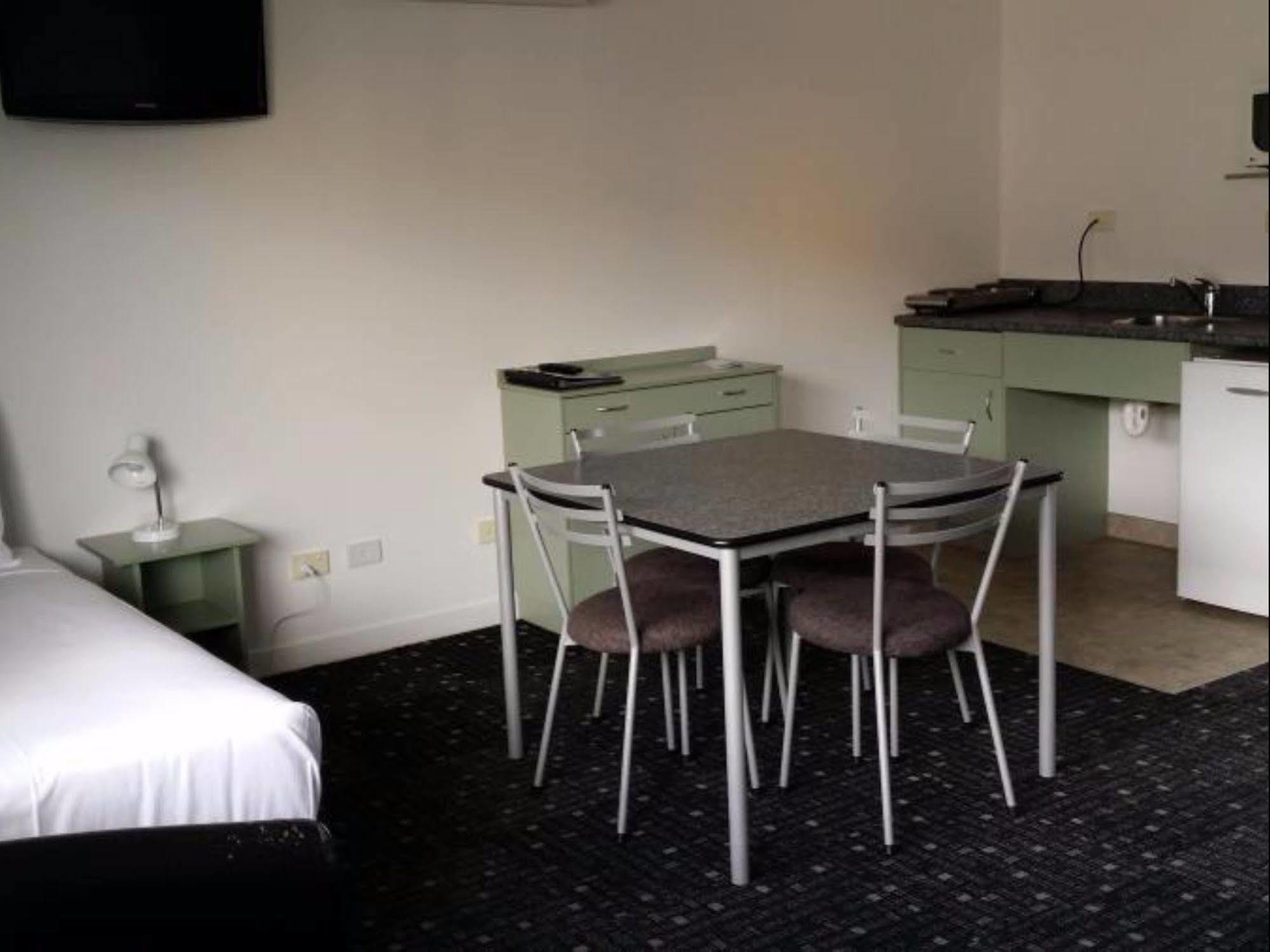 Asure Abode On Courtenay Motor Inn New Plymouth Eksteriør bilde