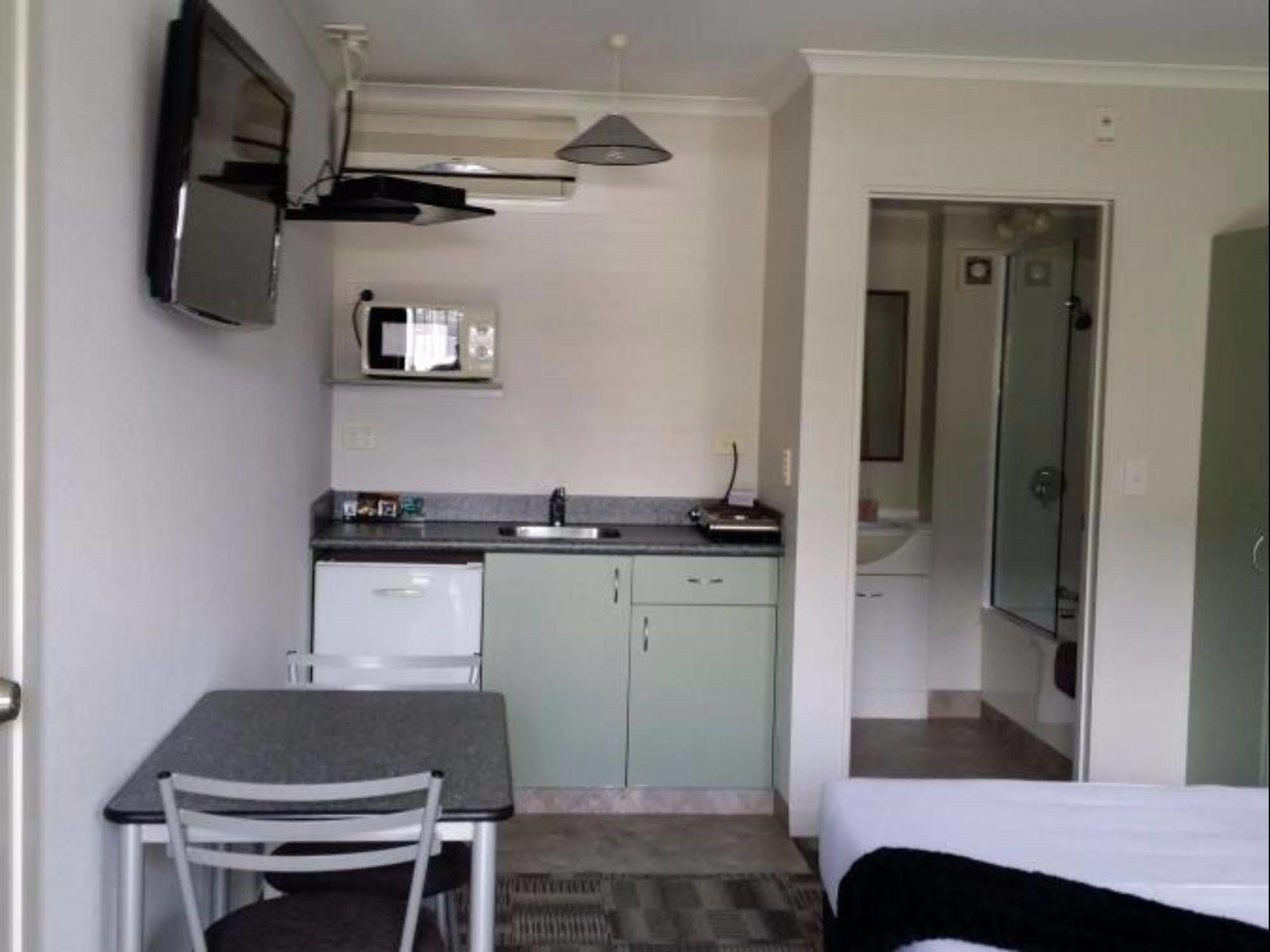 Asure Abode On Courtenay Motor Inn New Plymouth Eksteriør bilde